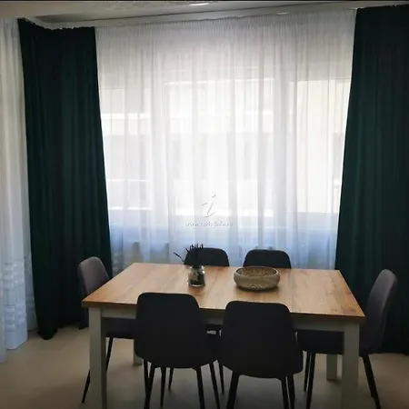 Apartament Crystal Mamaia Nord *